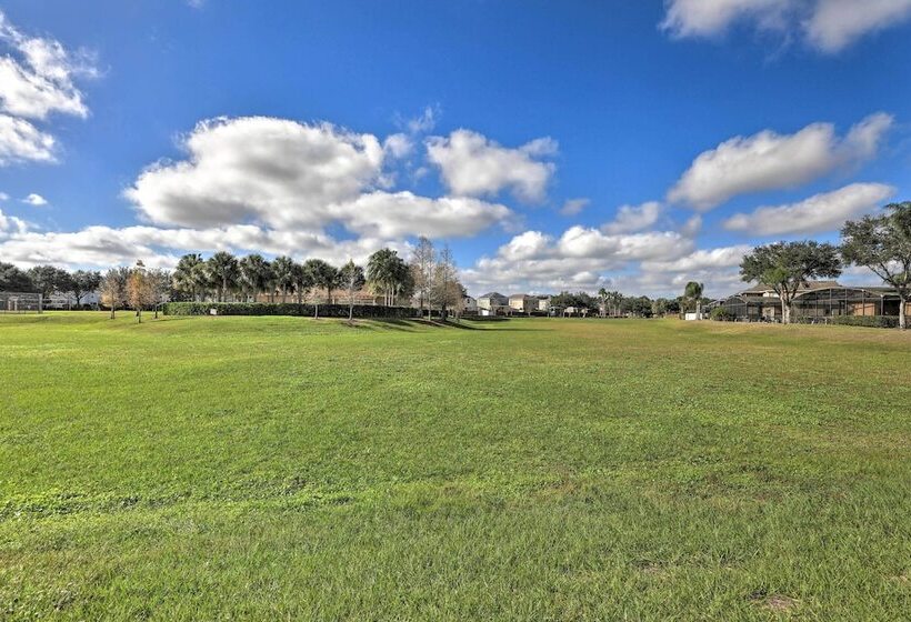 9 Mi To Disney: Home W/ Patio + Community Perks