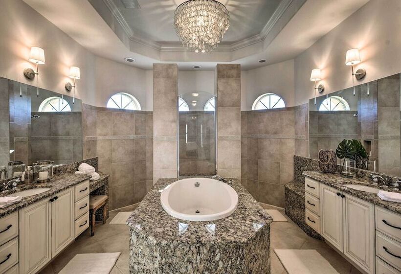 Luxury Island Oasis W/ Pool & Dock, 1 Mi To Beach!