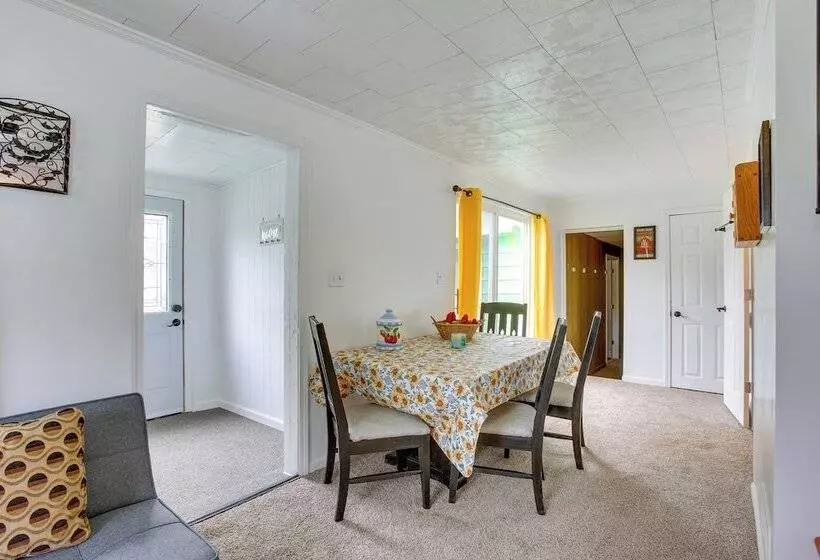 Manton Cottage ~ 34 Mi To Traverse City!