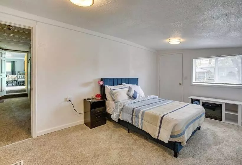 Manton Cottage ~ 34 Mi To Traverse City!