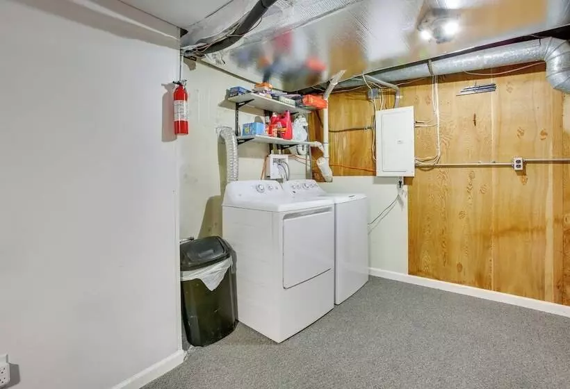 Manton Cottage ~ 34 Mi To Traverse City!