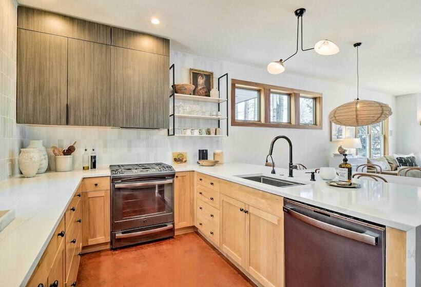 Whistle Pig A Downtown Escape In Breckenridge