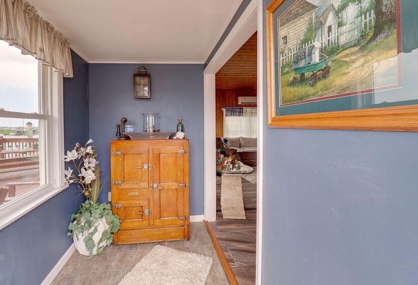 Oceanfront Milford Home W/ View & Boat Access