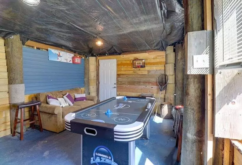 Oceanfront Milford Home W/ View & Boat Access