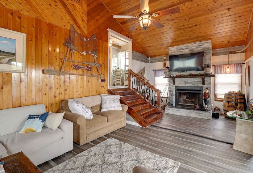 Oceanfront Milford Home W/ View & Boat Access