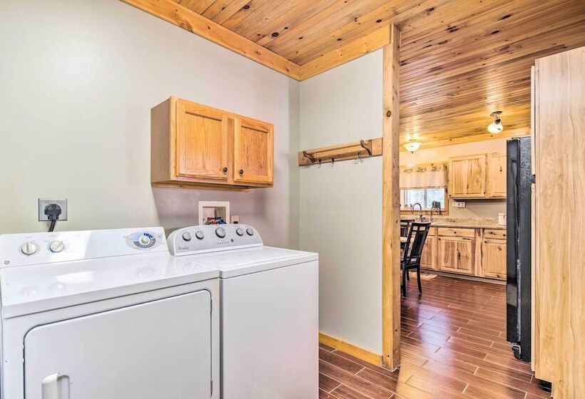 Penrose Home W/ Covered Deck + Fire Pit!