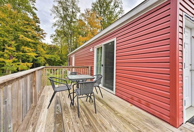 Pet Friendly Cassopolis Escape W/ Lake Access