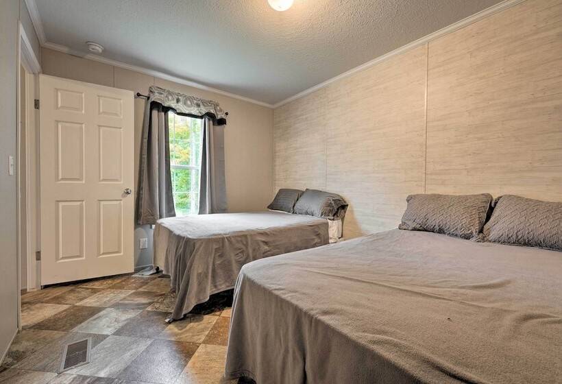 Pet Friendly Cassopolis Escape W/ Lake Access