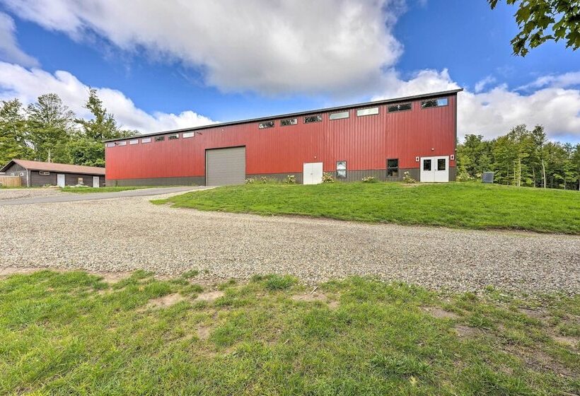 Pet Friendly Cassopolis Escape W/ Lake Access