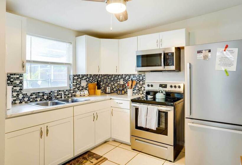 Pet Friendly Lakeland Escape W/ Private Pool!