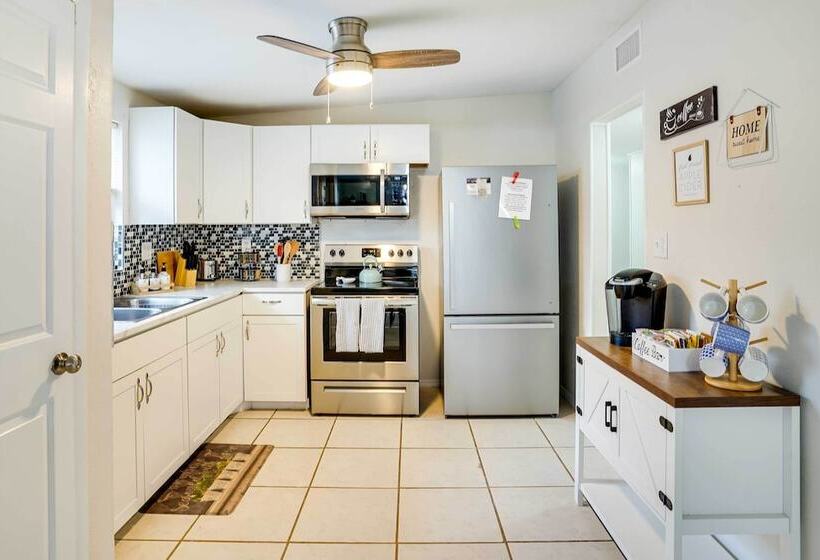 Pet Friendly Lakeland Escape W/ Private Pool!