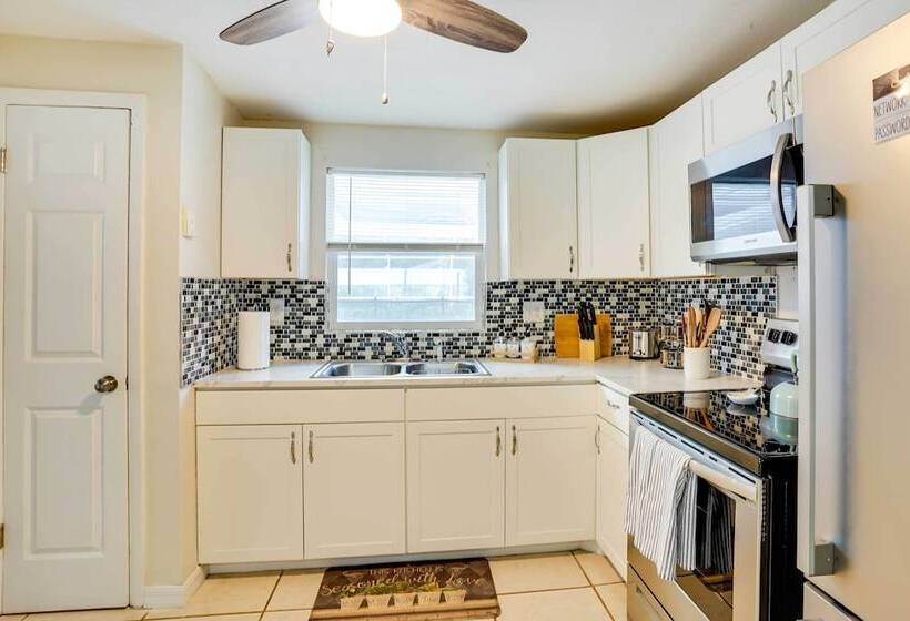 Pet Friendly Lakeland Escape W/ Private Pool!