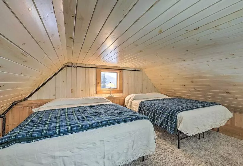 Quiet Waterfront Cabin W/ Dock, Game Room, Hot Tub