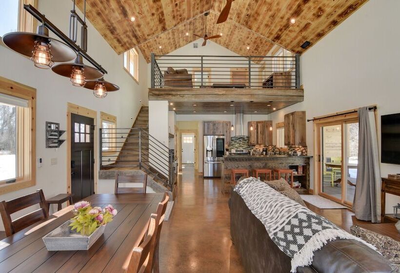 Riverfront Home W/ Bbq: 2 Mi To Downtown Gunnison!