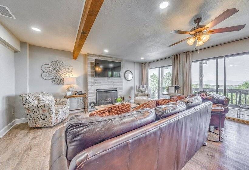 Serene Alto Cabin W/ Mountain Views & Fire Pit!