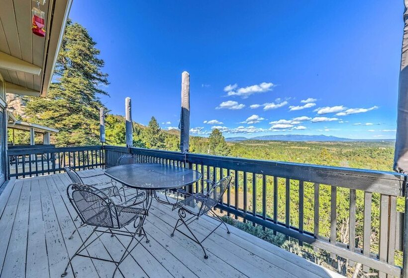 Serene Alto Cabin W/ Mountain Views & Fire Pit!