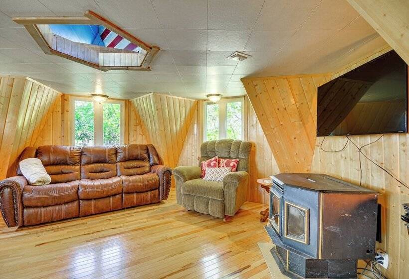 Snowflake Cabin    Mins To Cody & Red Lodge!