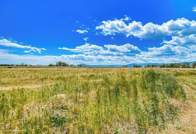 Snowflake Cabin    Mins To Cody & Red Lodge!