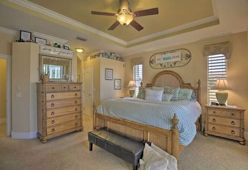 Waterfront Cape Coral Home W/ Private Dock & Lanai