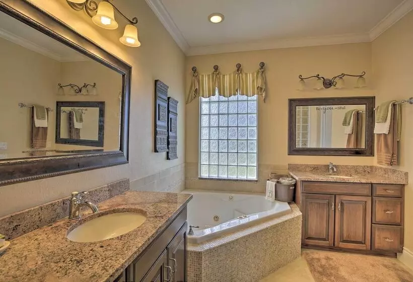 Waterfront Cape Coral Home W/ Private Dock & Lanai