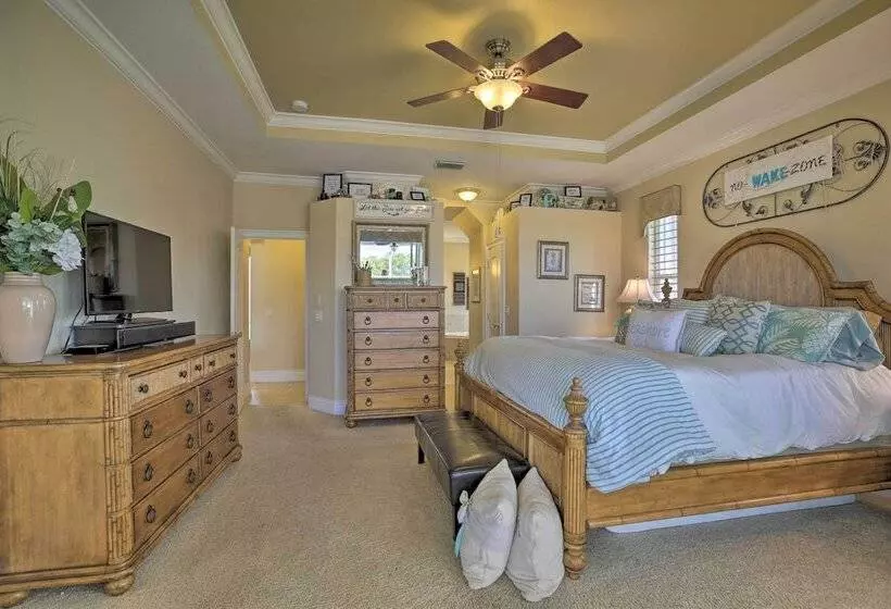Waterfront Cape Coral Home W/ Private Dock & Lanai