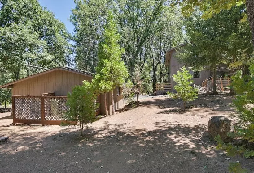 Welcoming Cole Ridge Chalet In Kelseyville!