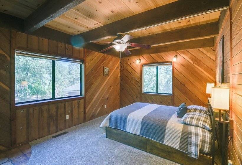 Welcoming Cole Ridge Chalet In Kelseyville!