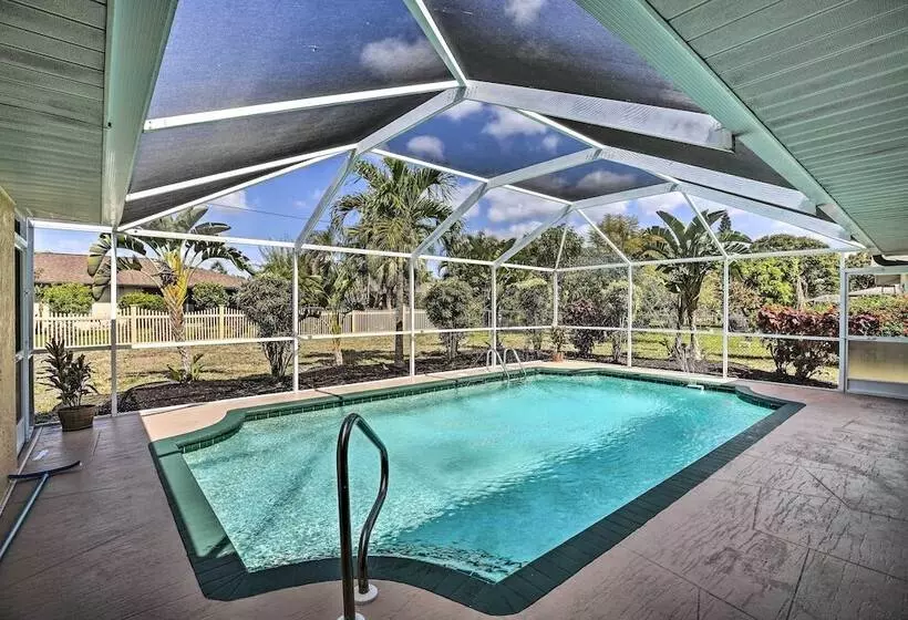 Breezy Cape Coral Oasis, Covered Lanai & Bbq