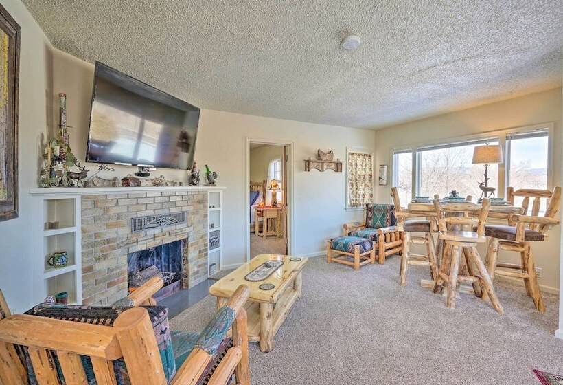 Cañon City Abode, 13 Mi To Royal Gorge Bridge!