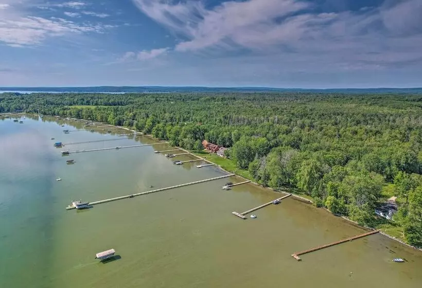 Comfy Burt Lake Abode   On Site Lake Access!