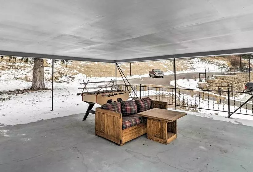 Downtown Bigfork Home W/ Fire Pit, Walk To Harbor!