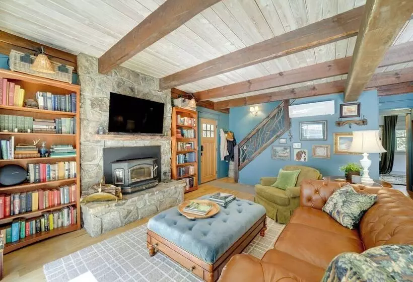 Enchanting Highlands Cottage W/ Pond & Waterfall