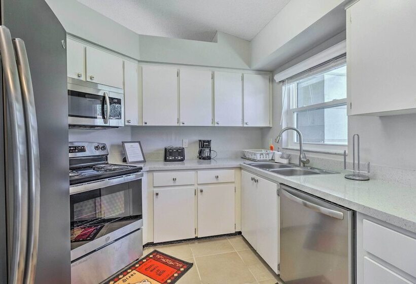 Family Friendly Home ~ 12 Mi To Disney + Universal