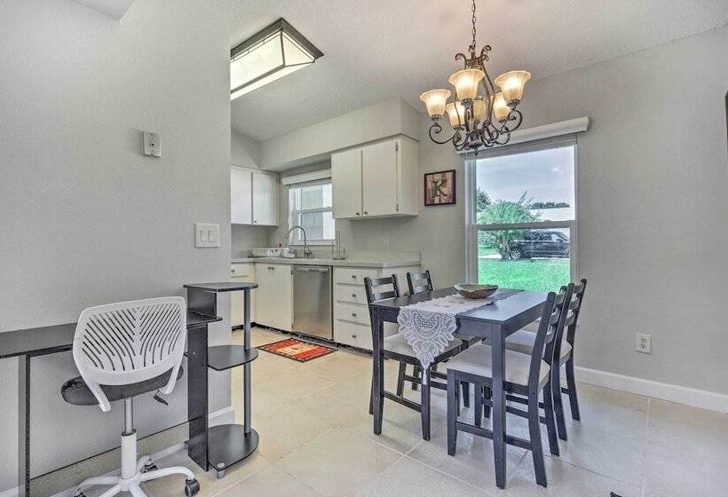 Family Friendly Home ~ 12 Mi To Disney + Universal