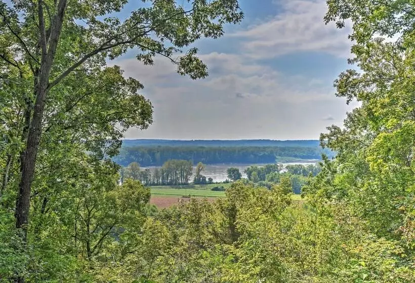 Hillside Cabin On 43 Acres W/ Private Lake & View!