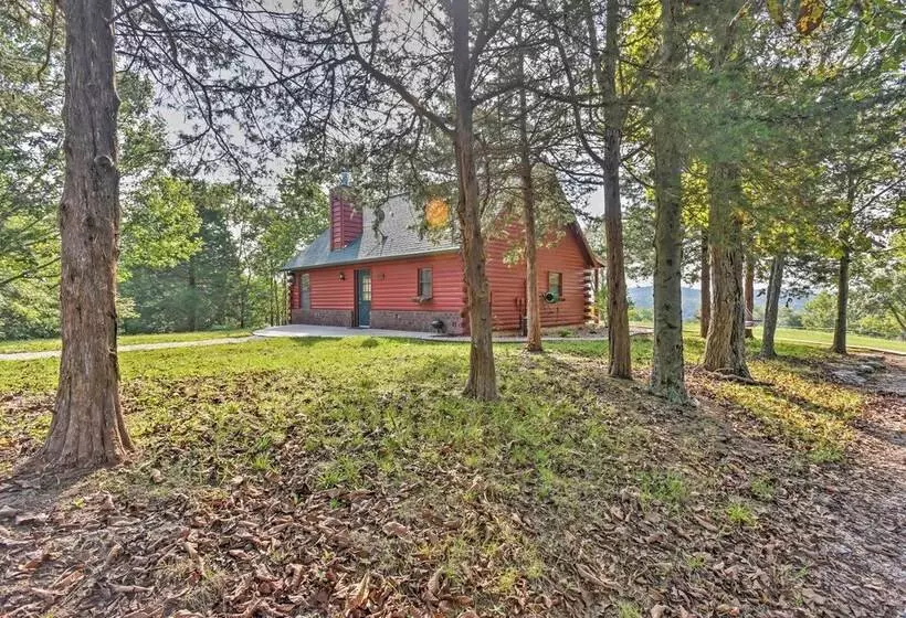 Hillside Cabin On 43 Acres W/ Private Lake & View!
