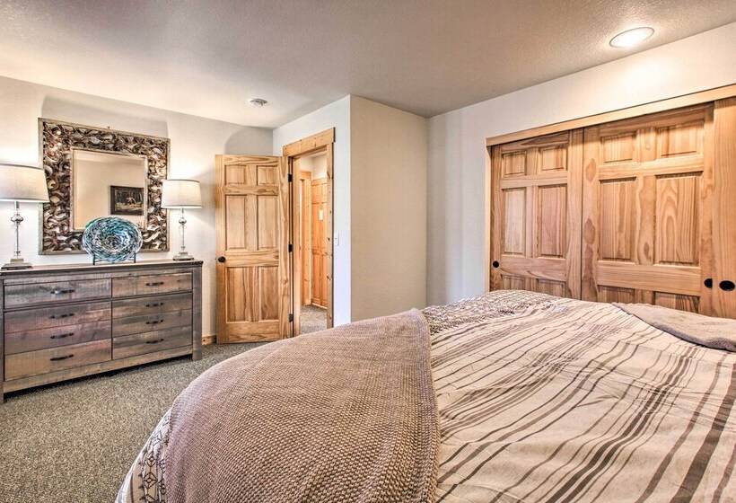 Klamath Falls Cabin Retreat W/ Deck & Grill!