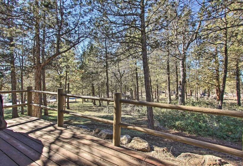 Klamath Falls Cabin Retreat W/ Deck & Grill!