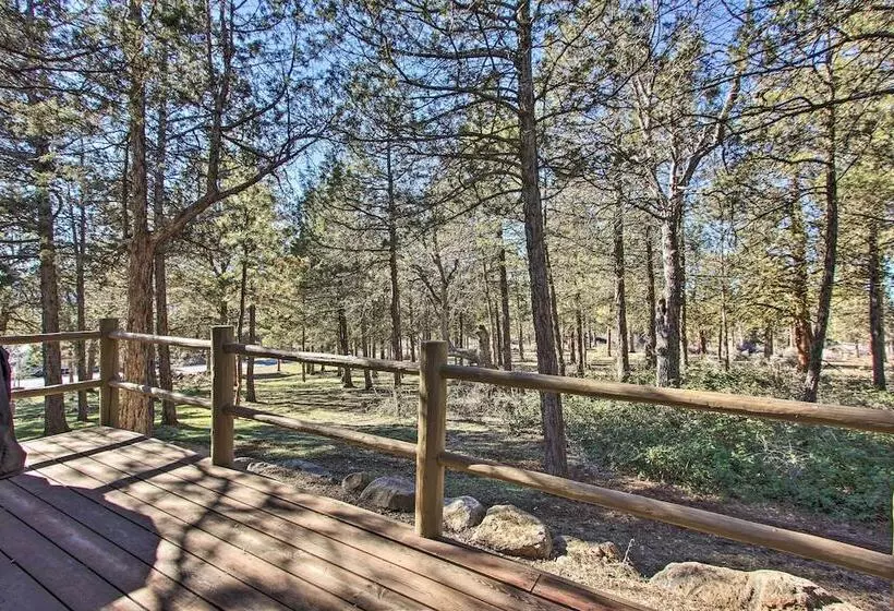 Klamath Falls Cabin Retreat W/ Deck & Grill!