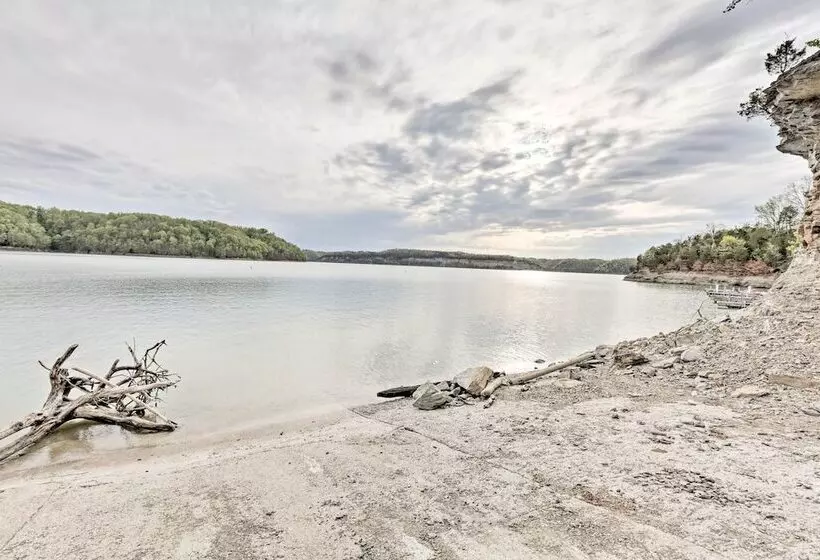 Hickeys Hideaway    Walk To Lake, Near Somerset