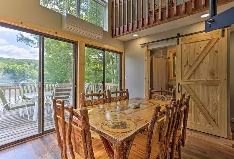 Acre Lake Chalet W/ Dock   Great For Fisherman!