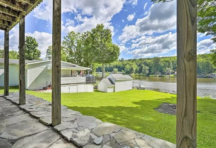 Acre Lake Chalet W/ Dock   Great For Fisherman!