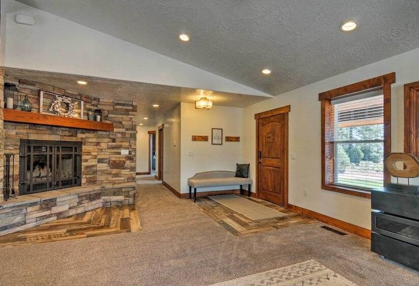 Luxe Home ~ 2 Mi To Bryce Canyon National Park!