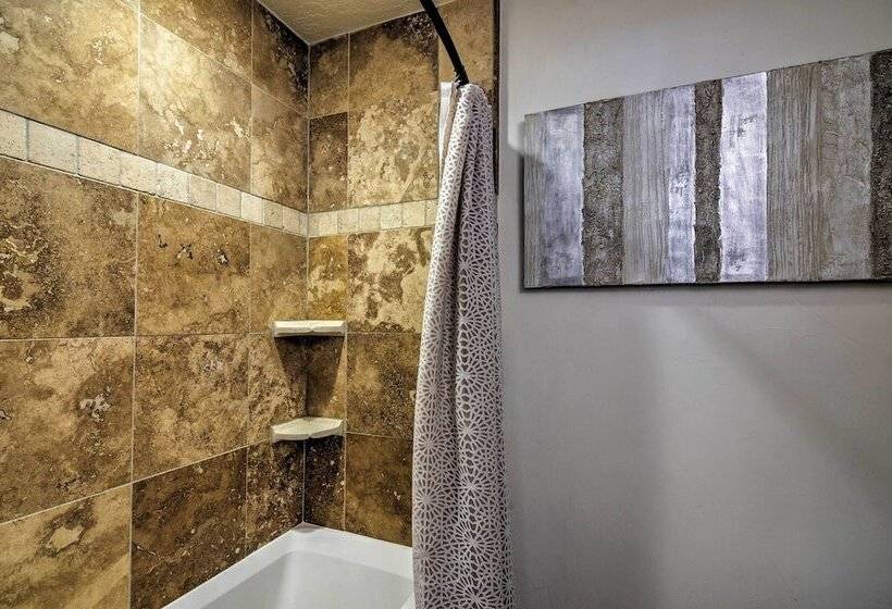 Luxe Home ~ 2 Mi To Bryce Canyon National Park!