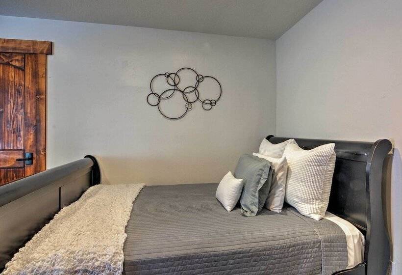 Luxe Home ~ 2 Mi To Bryce Canyon National Park!