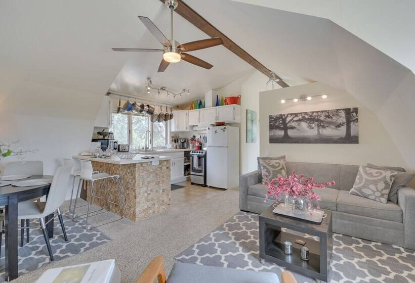 Mariposa Home: Furnished Patio & Sierra Mtn Views