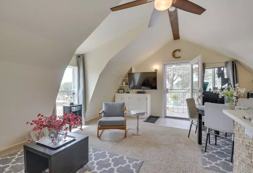 Mariposa Home: Furnished Patio & Sierra Mtn Views