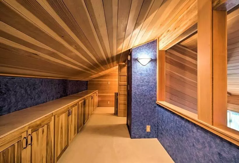 Marrowstone Island Home: 20 Mins To Port Townsend!