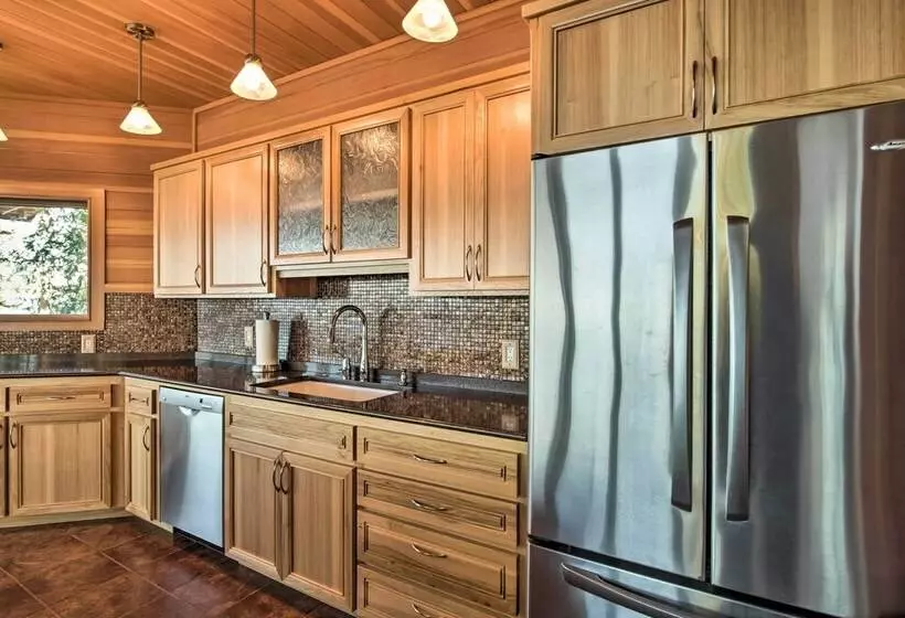 Marrowstone Island Home: 20 Mins To Port Townsend!