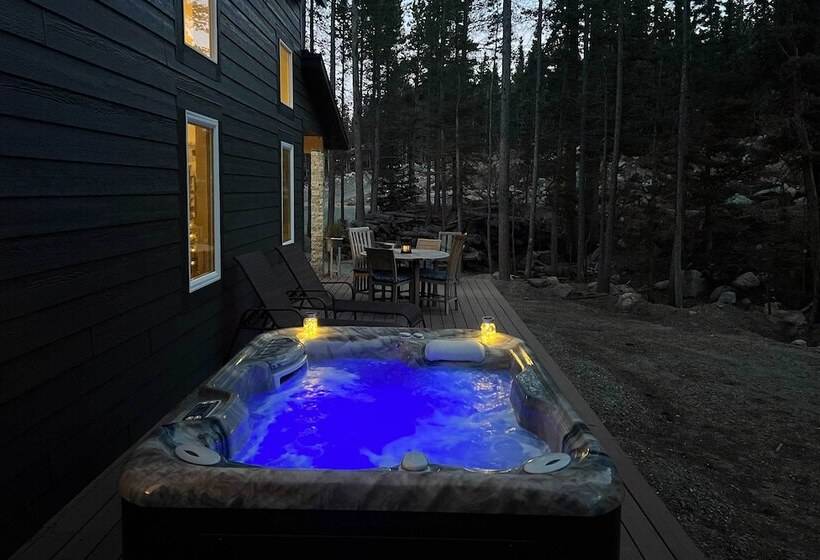 Modern Mtn Cabin < 2 Mi To St Mary S Glacier